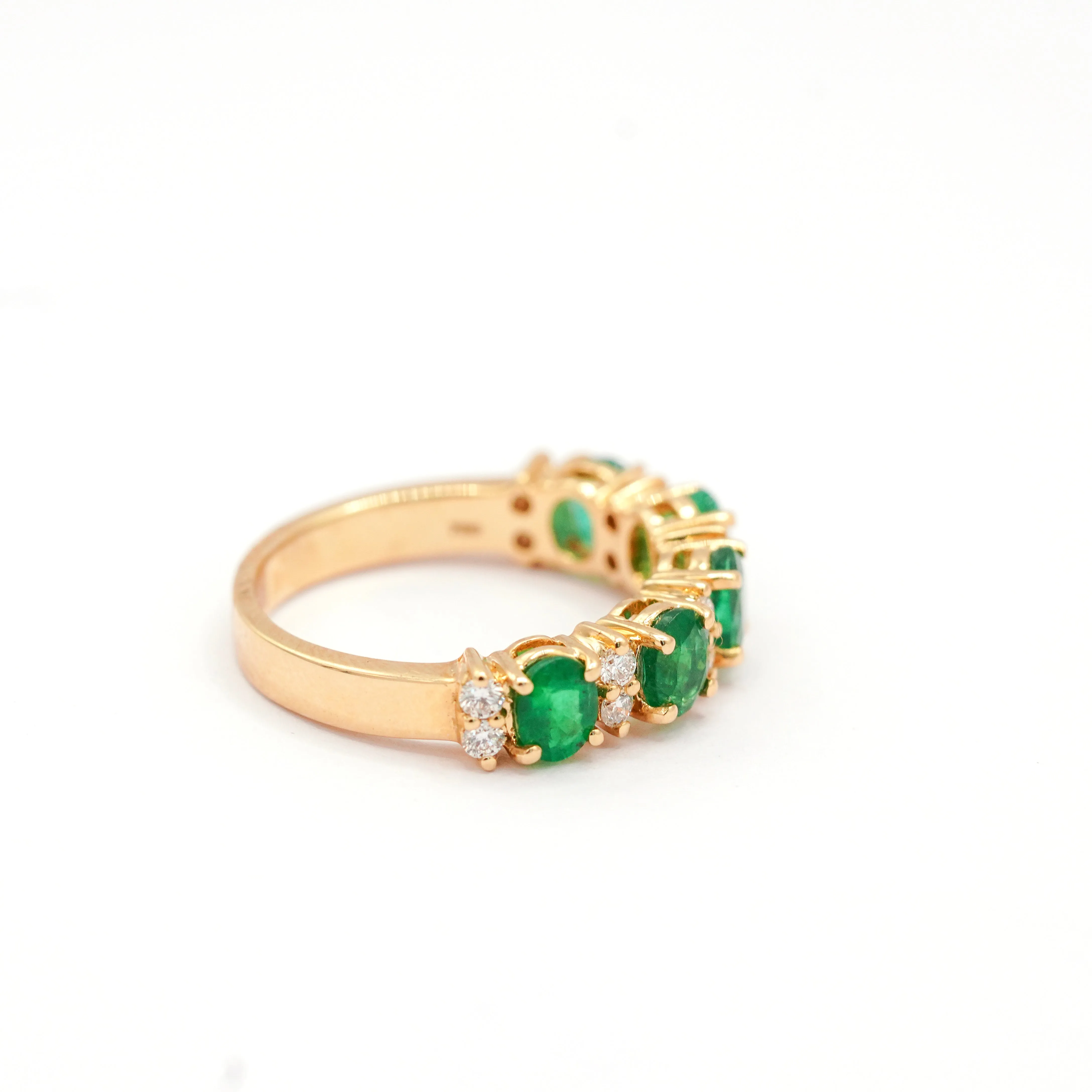 Emerald Eternal Ring