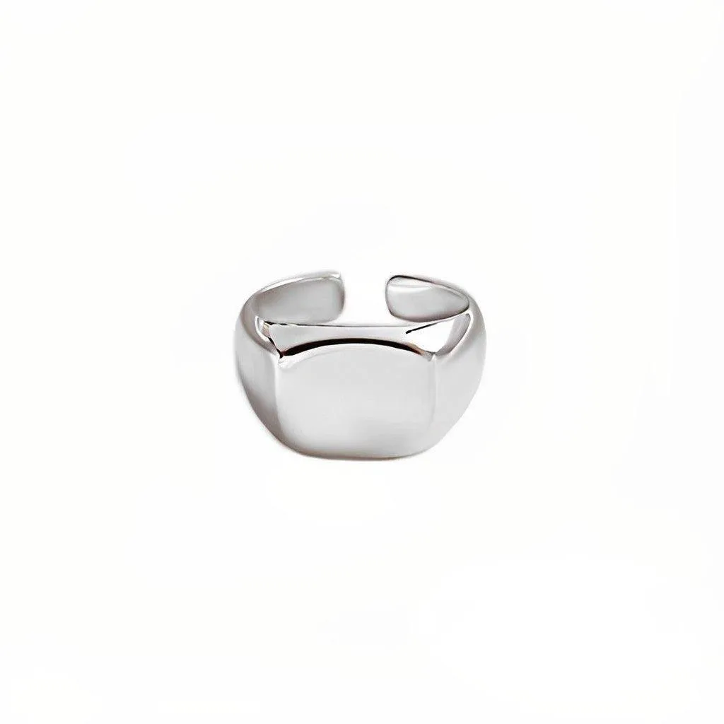 Fine Signet Ring - Eurynome