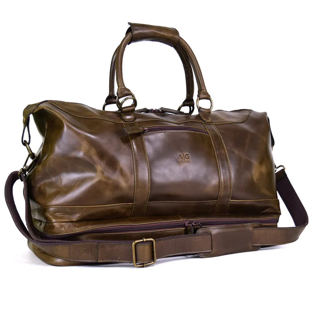 Weekender Bag with shoe compartment in Chocolate color Leather - Professional Players Favorite